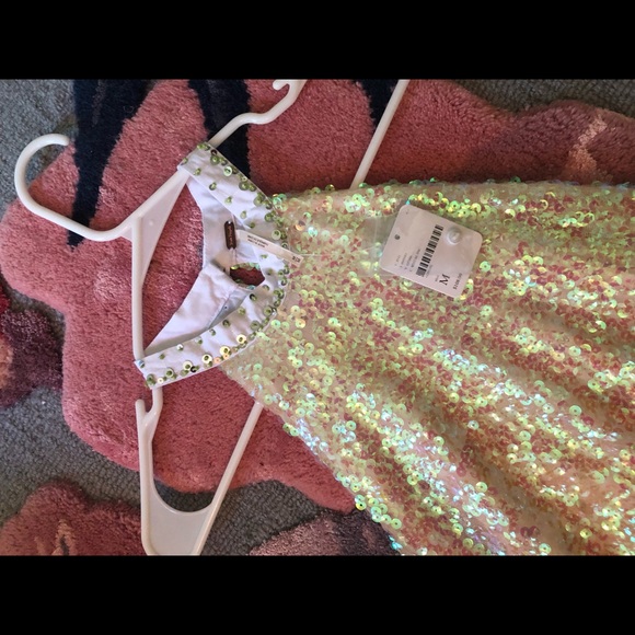 Free People Sparkle Sequin Tank NWT - Picture 2 of 3
